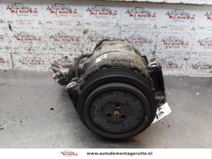 O156871 Gebruikte pomp airco Mercedes Vito