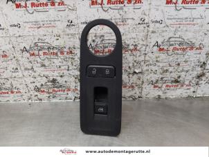 O156970 Gebruikte ruit schakelaar elektrisch Seat Mii