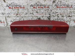 O157067 Gebruikte remlicht extra midden Opel Corsa