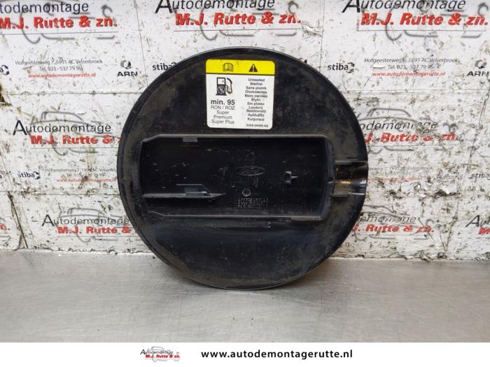 Tank Klep van een Ford Focus C-Max 1.8 16V 2006