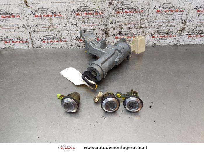 Gebruikte Slotenset Toyota Starlet O157183