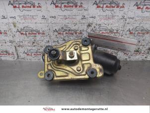 O157256 Gebruikte ruitenwissermotor voor Opel Agila