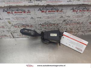 Gebruikte Schakelaar Richtingaanwijzer Smart Fortwo Coupé (450.3) 0.7 Prijs op aanvraag aangeboden door Autodemontage M.J. Rutte B.V.