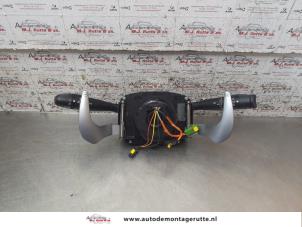 O157276 Gebruikte combischakelaar stuurkolom Citroen C2
