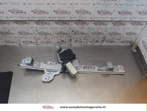 O157352 Gebruikte raammechaniek 4deurs rechts-voor Dacia Sandero