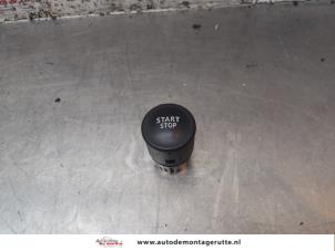 O157413 Gebruikte start/stop schakelaar Renault Megane