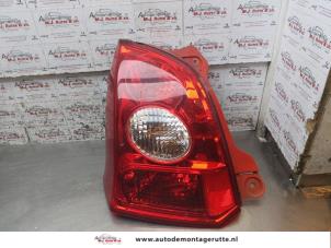 O157423 Gebruikte achterlicht links Suzuki Alto