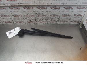 O157513 Gebruikte ruitenwisserarm achter Renault Megane