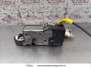 O157542 Gebruikte slotmechaniek achterdeur bus-bestel Citroen Jumpy