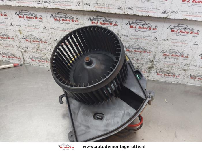 Kachel Ventilatiemotor van een Citroën Jumpy (G9) 1.6 HDI 16V 2008