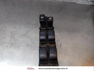 O157748 Gebruikte combischakelaar ramen Toyota Corolla Verso