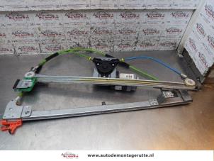 O157753 Gebruikte ruitmechaniek 2deurs links-voor Citroen Jumpy