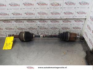 O157784 Gebruikte cardanas links-voor (vwa) Kia Cee'D