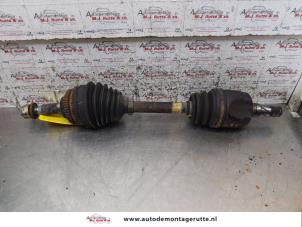 O157785 Gebruikte aandrijfas links-voor Chevrolet Tacuma