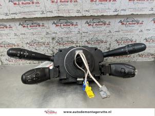 O157814 Gebruikte stuurkolomschakelaar Peugeot 307