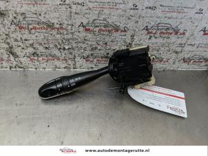 O157879 Gebruikte schakelaar richtingaanwijzer Suzuki Alto