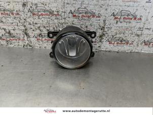O157882 Gebruikte mistlamp rechts-voor Suzuki Swift
