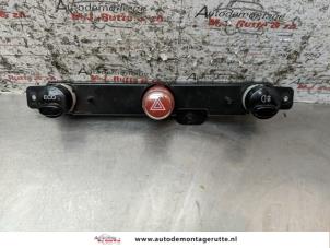 O157949 Gebruikte paniekverlichtings schakelaar Fiat 500