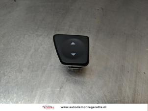 O157954 Gebruikte raam schakelaar elektrisch Fiat 500