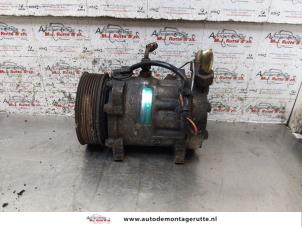 Aircopomp van een Mercedes-Benz Sprinter (904/905) 308 CDI 16V 2004