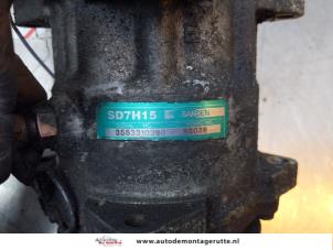 Aircopomp van een Mercedes-Benz Sprinter (904/905) 308 CDI 16V 2004