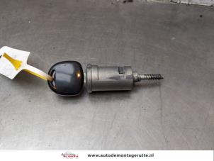 O158228 Gebruikte kontaktslot+sleutel Suzuki Wagon R+