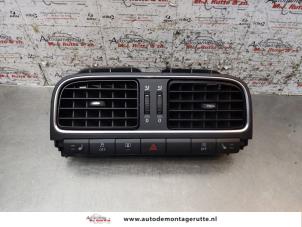 O158385 Gebruikte luchtrooster dashboard Volkswagen Polo