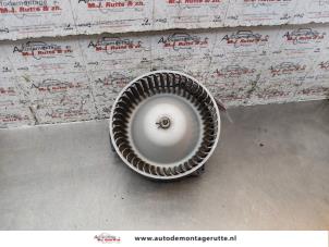 O158402 Gebruikte chaufage ventilatiemotor Toyota Corolla