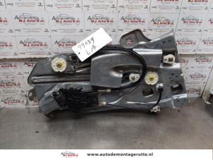 O158431 Gebruikte raammechaniek 2deurs links-achter Peugeot 307