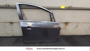 O158642 Gebruikte deur 4deurs rechts-voor Opel Astra