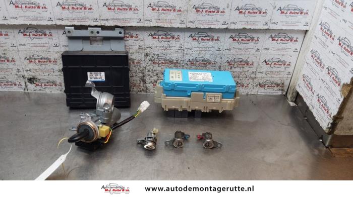 Gebruikte Contactslot + computer Mitsubishi Lancer O158730