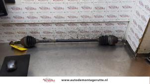 O158759 Gebruikte homokineetas rechts-voor Opel Zafira B
