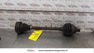 O158801 Gebruikte homokineetas links-voor Volkswagen Golf