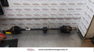 O158802 Gebruikte aandrijfas rechts-voor Opel Zafira B