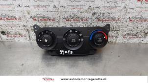O158863 Gebruikte chaufage bedieningspaneel Kia Cerato