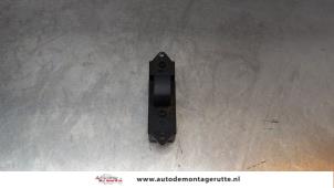 O158912 Gebruikte raam schakelaar elektrisch Mitsubishi Lancer