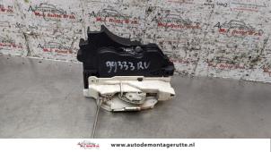 O158917 Gebruikte slotmechaniek portier 4deurs rechts-voor Mitsubishi Lancer