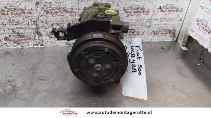 Pomp Airco van een Fiat 500 (312) 0.9 TwinAir 85 2011