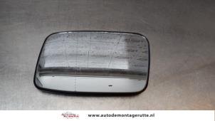 Gebruikte Spiegelglas links Volvo S70 2.5 10V Prijs op aanvraag aangeboden door Autodemontage M.J. Rutte B.V.