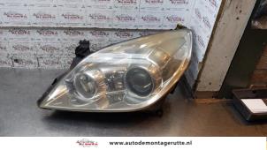 O159317 Gebruikte linker koplamp Opel Vectra
