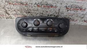 O159355 Gebruikte chaufage bedieningspaneel Mercedes CLK