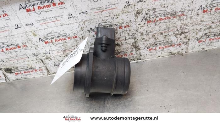 Gebruikte Luchtmassameter Volkswagen Sharan O159427