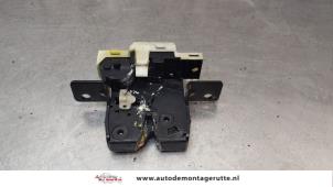 O159453 Gebruikte slotmechaniek achterklep Renault Megane