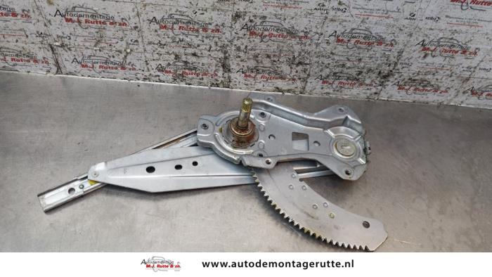 Gebruikte Raammechaniek 4Deurs links-achter Nissan Note O159538