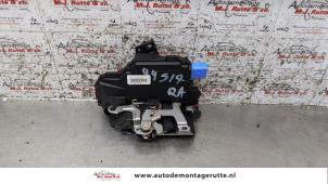 O159648 Gebruikte portierslot mechaniek 4deurs rechts-achter Skoda Fabia