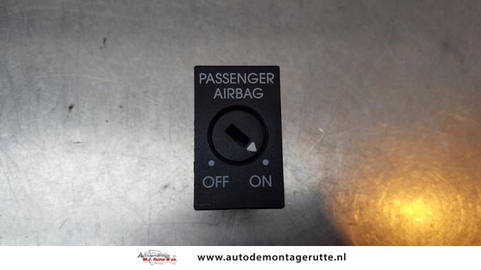 Gebruikte Airbag schakelaar Skoda Fabia O159670