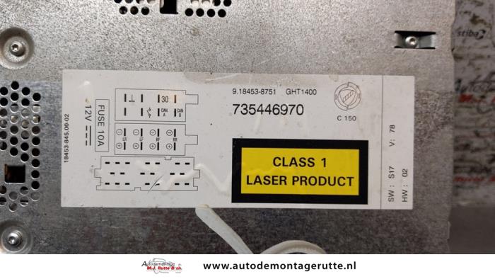 Radio CD Speler van een Fiat Grande Punto (199) 1.2 Euro 5 2006