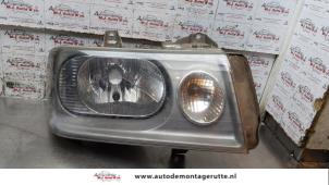 O159760 Gebruikte rechter koplamp Peugeot Expert