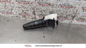 O159895 Gebruikte schakelaar richtingaanwijzer Nissan Note