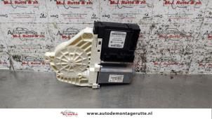 O159931 Gebruikte raammotor portier Volkswagen Golf
